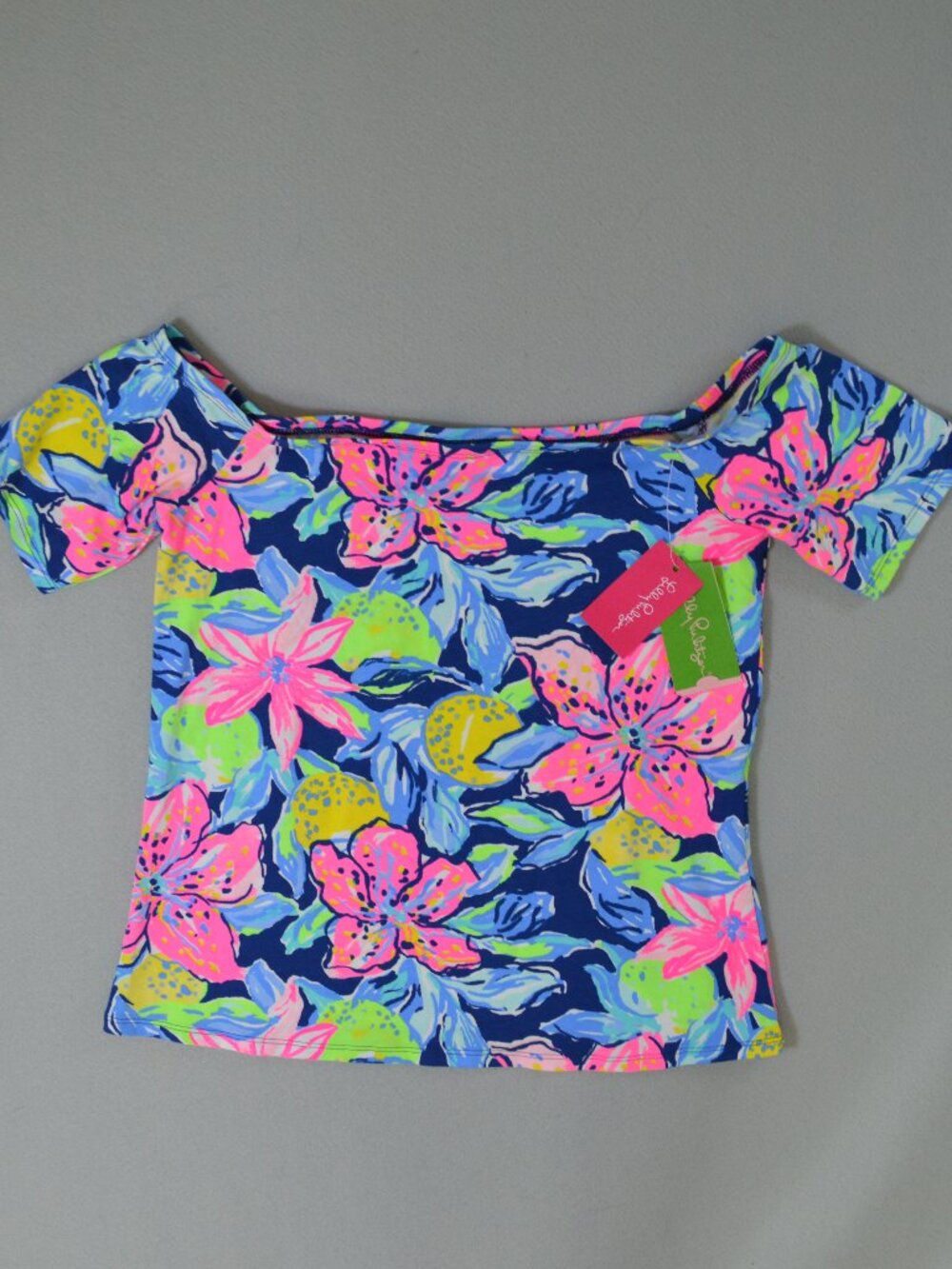 Lilly Pulitzer Keria Top Nauti Navy Capri Soleil Floral S NWT